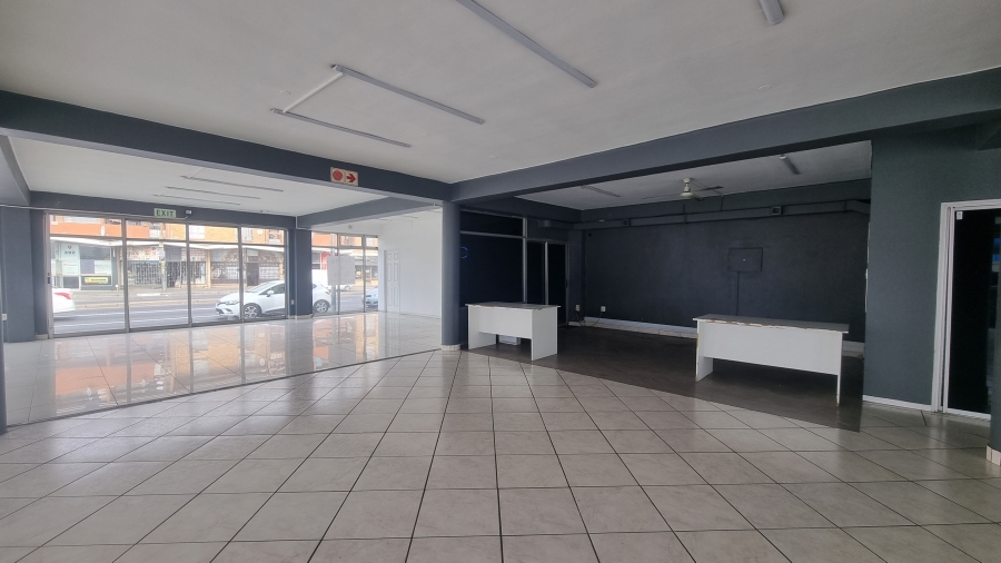 To Let Commercial Property for Rent in Goodwood Central Western Cape